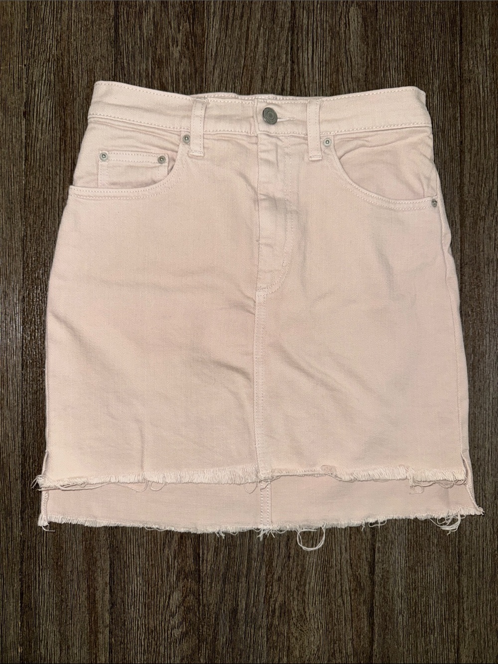 Wilfred Free Distressed Tanit Pink Primrose Denim
Jean Mini Skirt